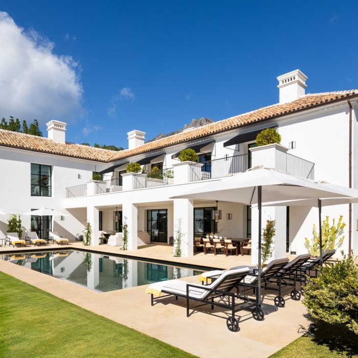 Casa Angélico, villa contemporánea situada en una comunidad cerrada con doble control de acceso en Cascada de Camoján | Image 6