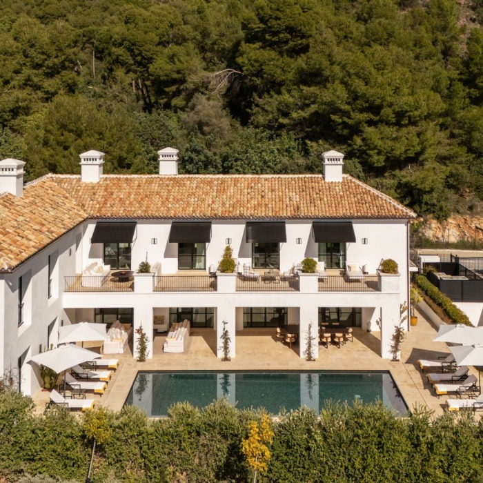 Casa Angélico, villa contemporánea situada en una comunidad cerrada con doble control de acceso en Cascada de Camoján | Image 30