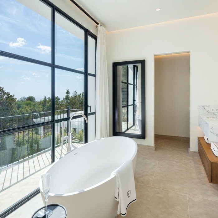 Casa Angélico, villa contemporánea situada en una comunidad cerrada con doble control de acceso en Cascada de Camoján | Image 35