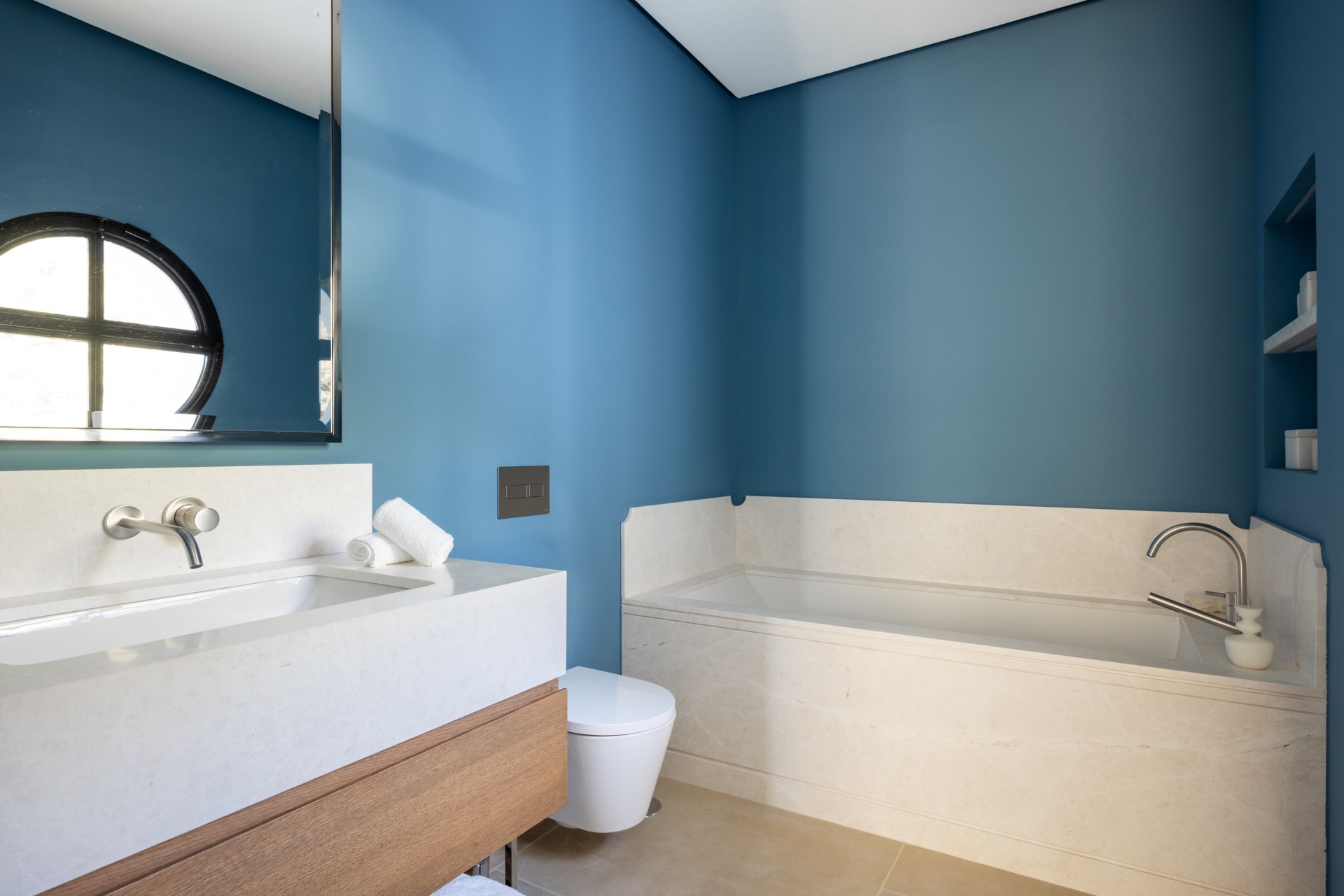 Casa Angélico, villa contemporánea situada en una comunidad cerrada con doble control de acceso en Cascada de Camoján | Image 47