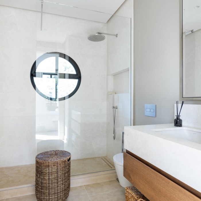 Casa Angélico, villa contemporánea situada en una comunidad cerrada con doble control de acceso en Cascada de Camoján | Image 50