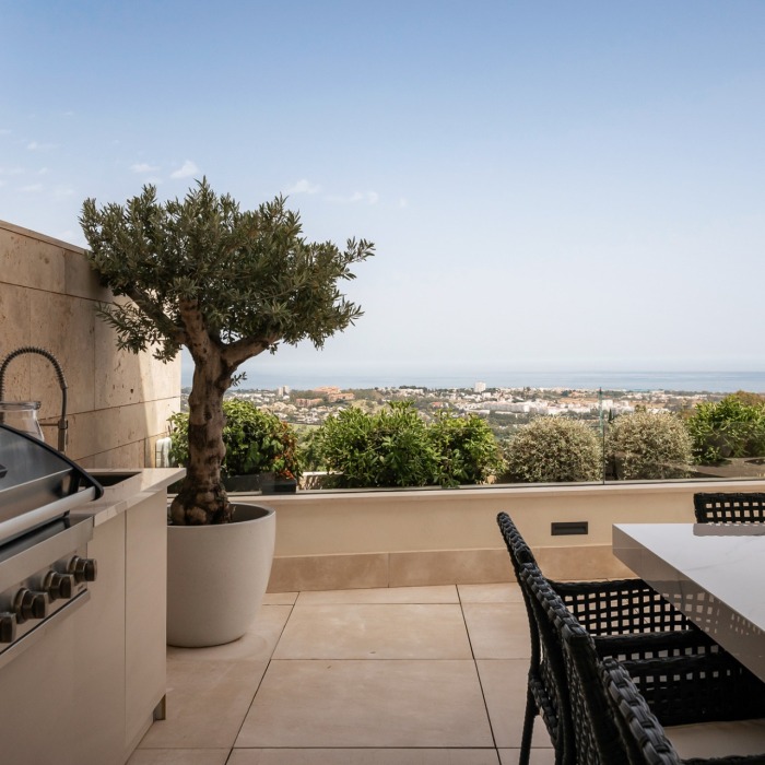 Stunning apartment In Grand View Marbella, Benahavis | Image 46