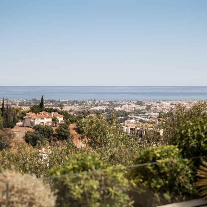 Stunning apartment In Grand View Marbella, Benahavis | Image 54