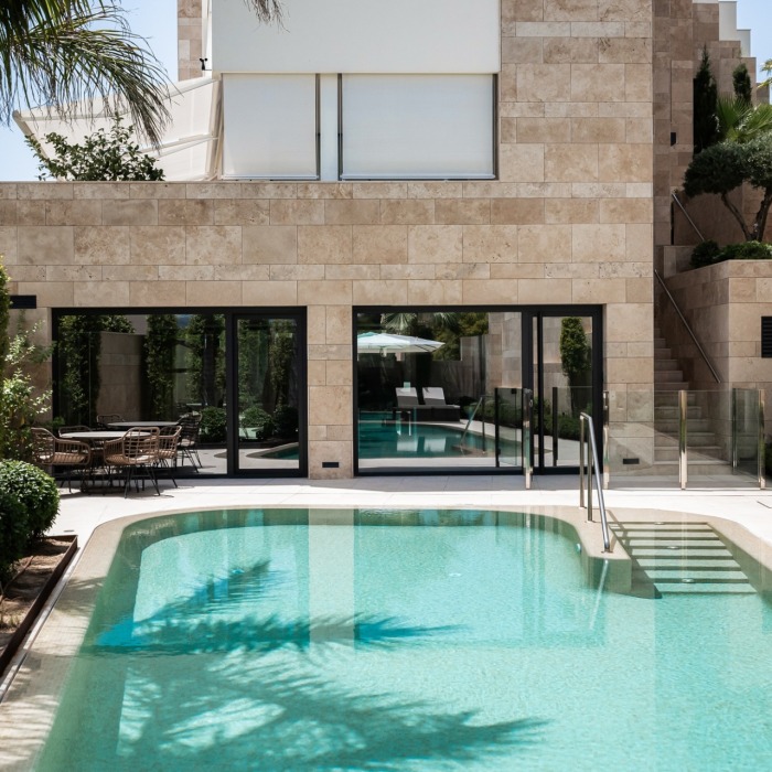 Stunning apartment In Grand View Marbella, Benahavis | Image 5