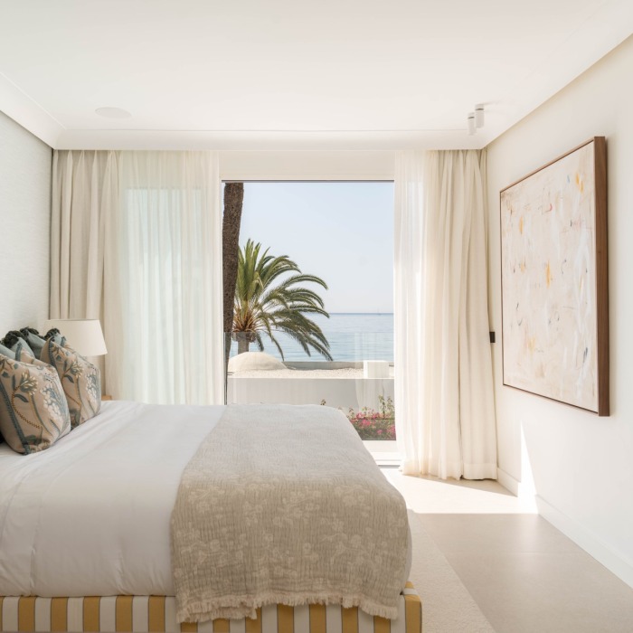 Superbe maison mitoyenne d’exception au sein du prestigieux Oasis Club, Golden Mile de Marbella | Image 11