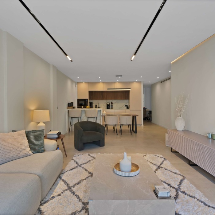 Elegant 3 Bedroom apartment in la Maestranza – Nueva Andalucia | Image 10