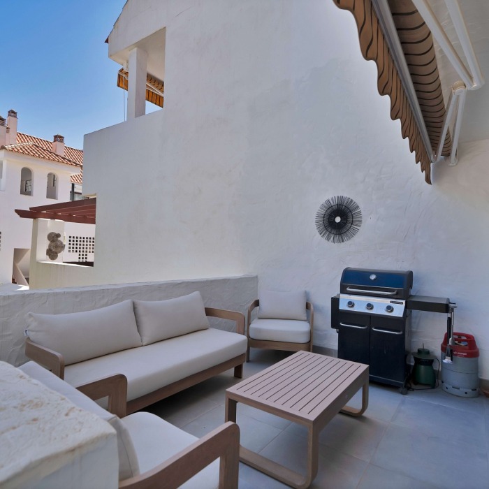 Elegant 3 Bedroom apartment in la Maestranza – Nueva Andalucia | Image 12