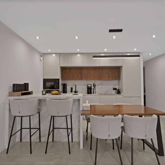 Elegant 3 Bedroom apartment in la Maestranza – Nueva Andalucia | Image 5