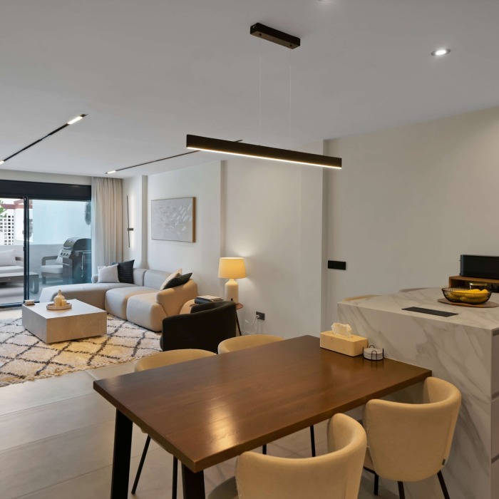Elegant 3 Bedroom apartment in la Maestranza – Nueva Andalucia | Image 7
