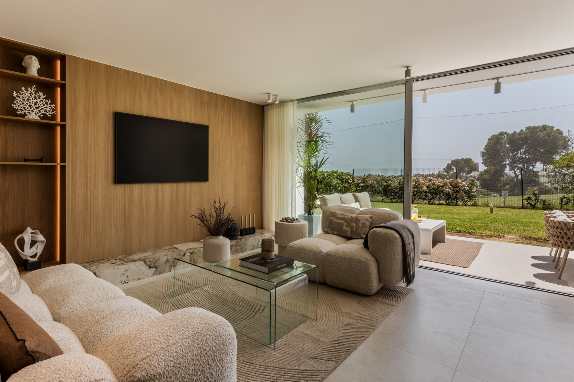 Casa Nyra – Un Appartement Raffiné au Cœur d’Aloha | Image 13