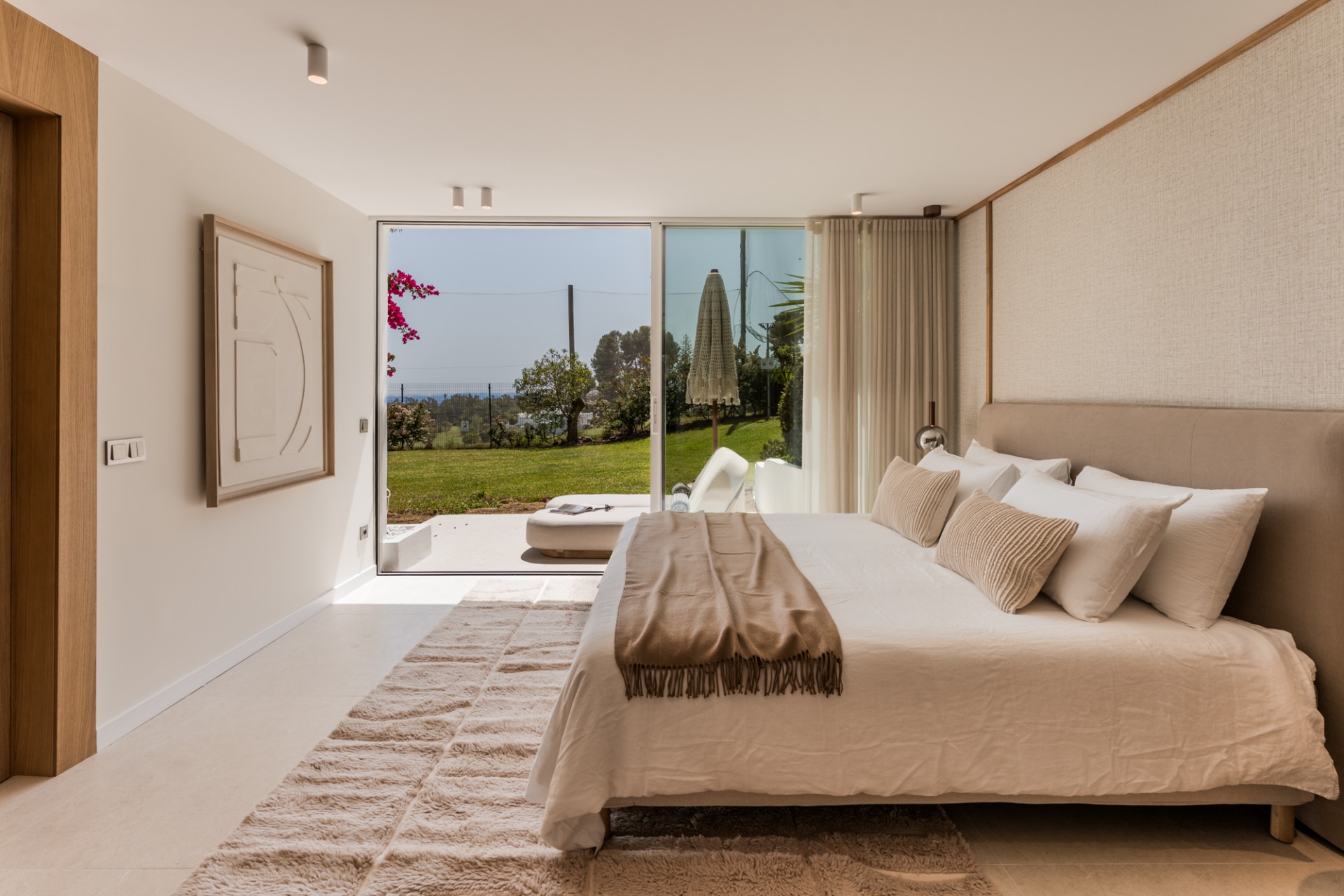 Casa Nyra – Un Appartement Raffiné au Cœur d’Aloha | Image 5