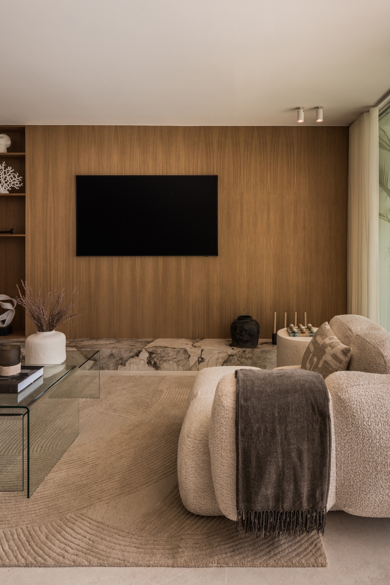 Casa Nyra – Un Appartement Raffiné au Cœur d’Aloha | Image 34