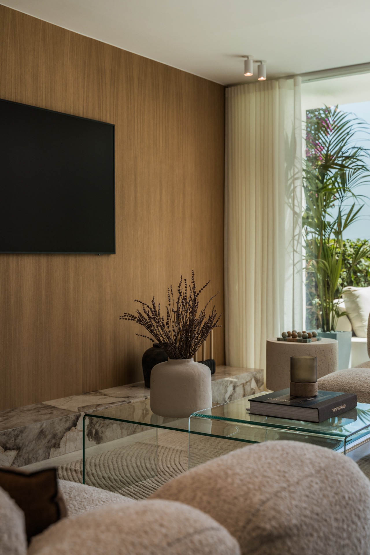 Casa Nyra – Un Appartement Raffiné au Cœur d’Aloha | Image 43