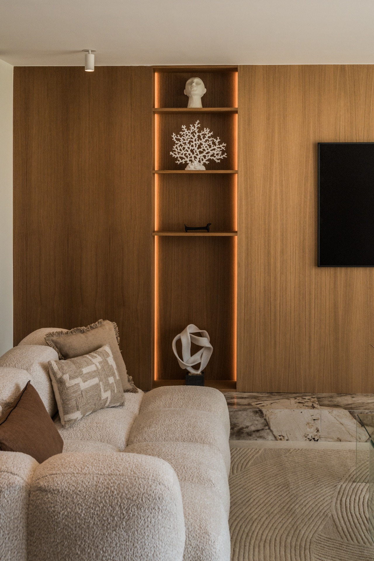 Casa Nyra – Un Appartement Raffiné au Cœur d’Aloha | Image 48