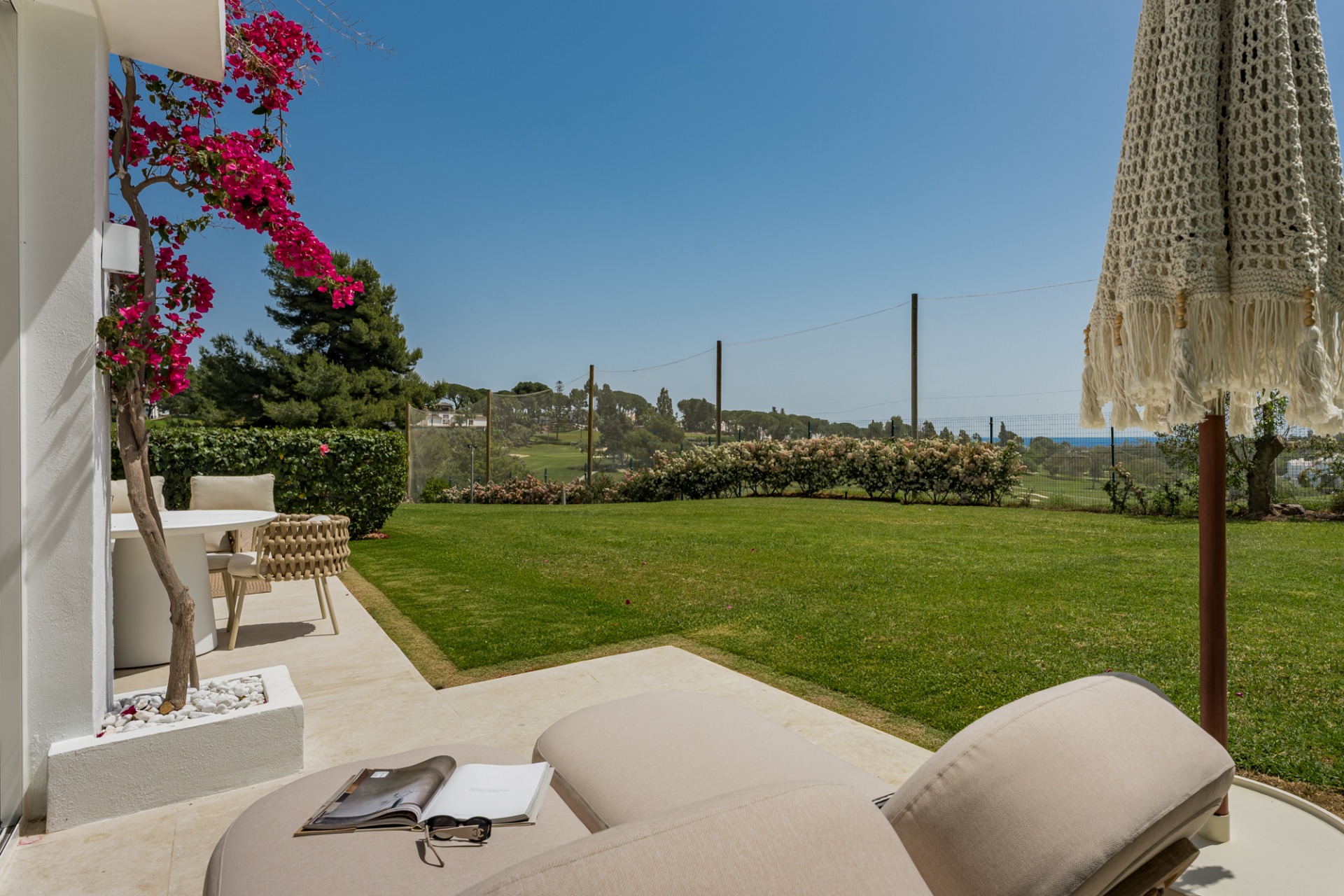 Casa Nyra – Un Appartement Raffiné au Cœur d’Aloha | Image 1