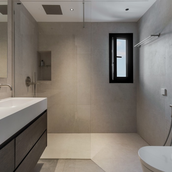 Penthouse duplex entièrement rénové à quelques pas de la plage et de Puerto Banús | Image 16