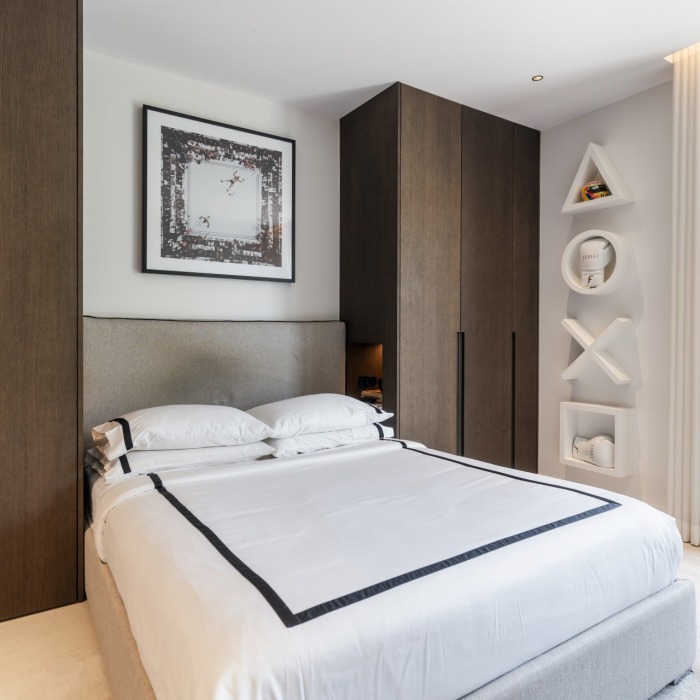 Penthouse duplex entièrement rénové à quelques pas de la plage et de Puerto Banús | Image 21