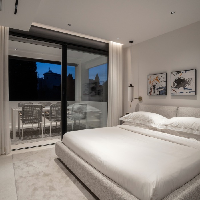 Penthouse duplex entièrement rénové à quelques pas de la plage et de Puerto Banús | Image 30