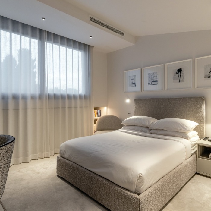 Penthouse duplex entièrement rénové à quelques pas de la plage et de Puerto Banús | Image 32