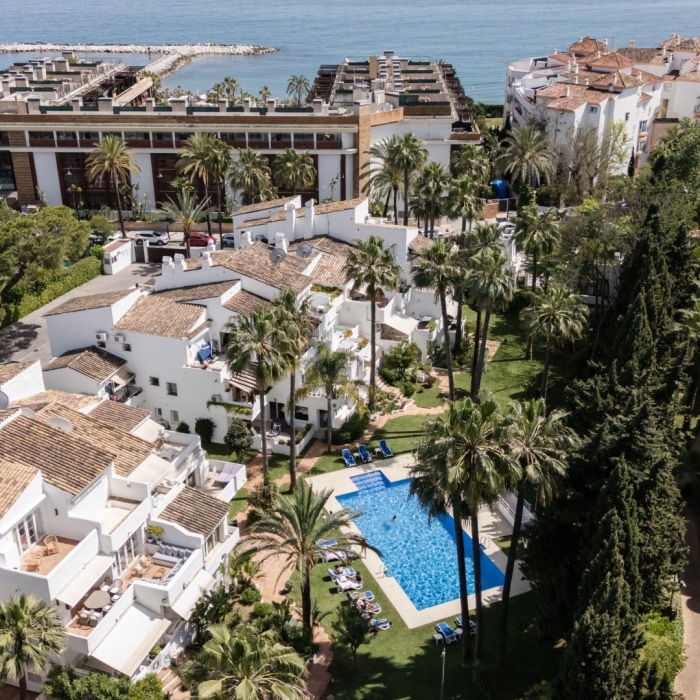 Penthouse duplex entièrement rénové à quelques pas de la plage et de Puerto Banús | Image 34