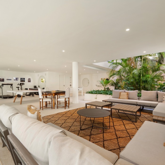 Las Chapas 5 – Villa contemporánea en Marbella Este-mcg1907 | Image 4
