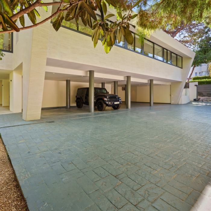Las Chapas 5 – Villa contemporánea en Marbella Este-mcg1907 | Image 37